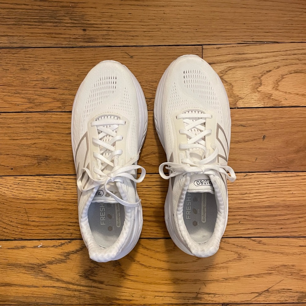 New Balance 1080s, Women Size 9